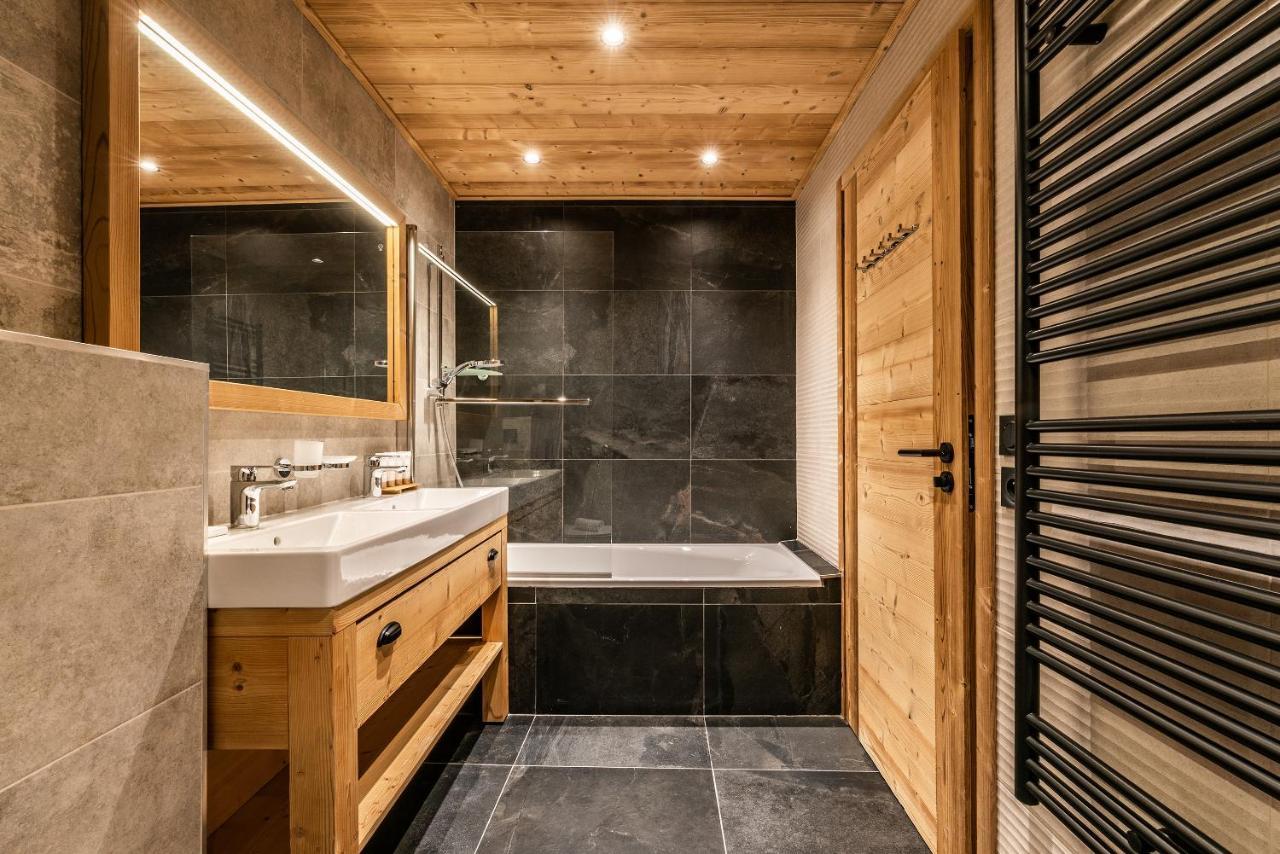 Residence Hameau De Clotaire Alpe D'Huez - By Emerald Stay Zewnętrze zdjęcie