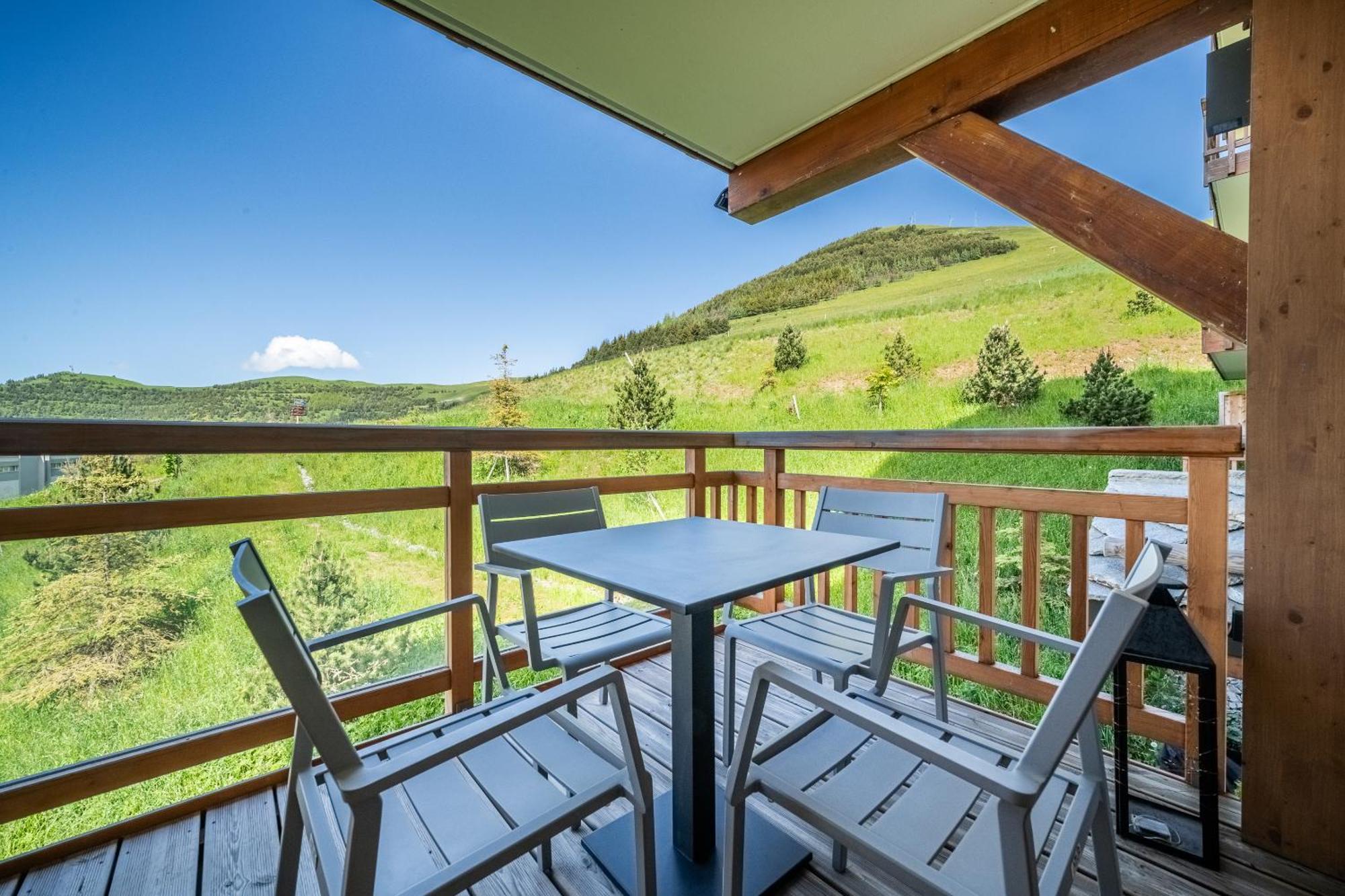 Residence Hameau De Clotaire Alpe D'Huez - By Emerald Stay Zewnętrze zdjęcie