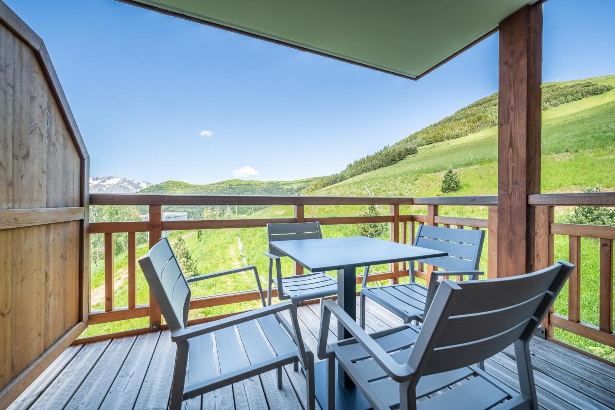 Residence Hameau De Clotaire Alpe D'Huez - By Emerald Stay Zewnętrze zdjęcie