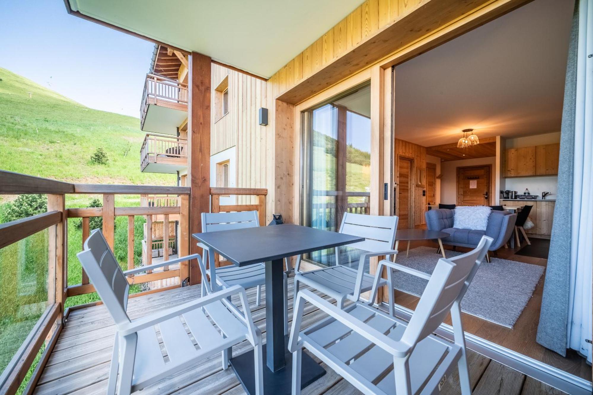 Residence Hameau De Clotaire Alpe D'Huez - By Emerald Stay Zewnętrze zdjęcie