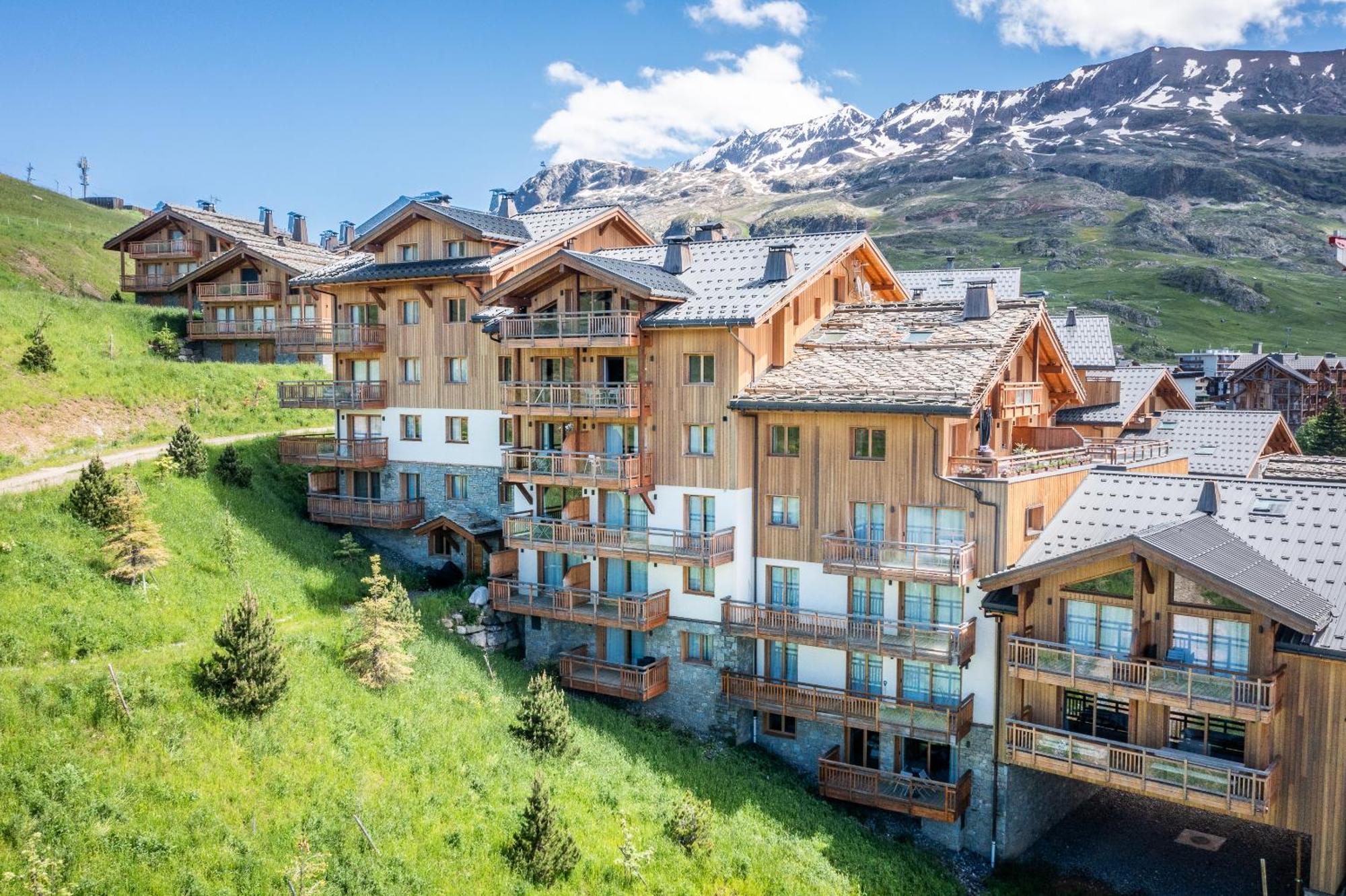 Residence Hameau De Clotaire Alpe D'Huez - By Emerald Stay Zewnętrze zdjęcie